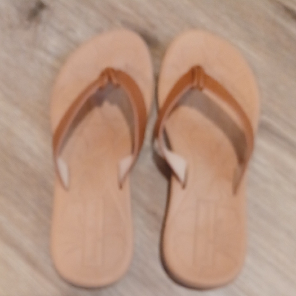 Tommy Bahama Brown Sandals - Picture 3 of 5